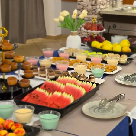 Liani Hotell Slăntjev Brjag