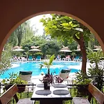 Liani Ξενοδοχείο Σάνι Μπιτς