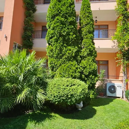 Hotell Liani Slăntjev Brjag