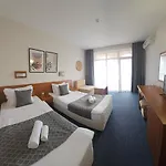Liani -