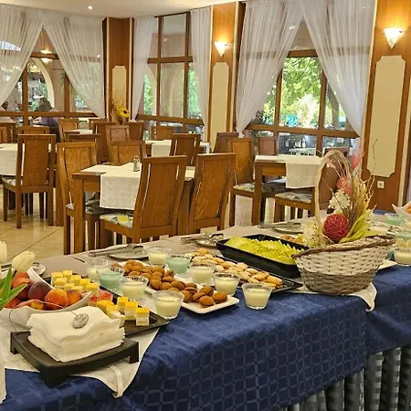 Liani 호텔 써니비치